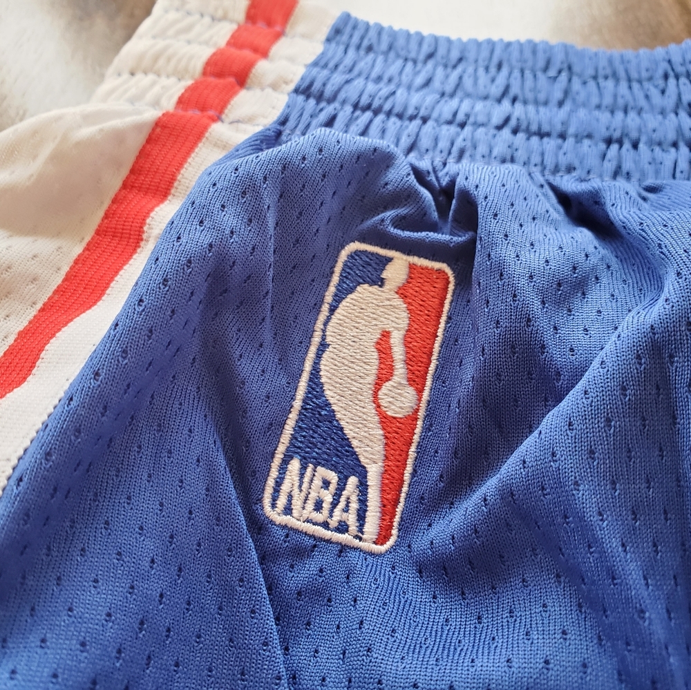 Philadelphia 76'ers - Picture 3 of 8